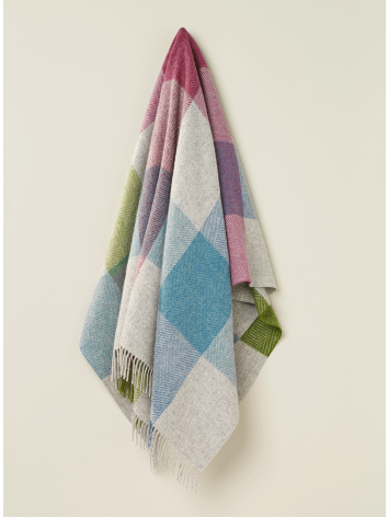 Harland Design Wool throw in Heather from Bronte by Moon. 