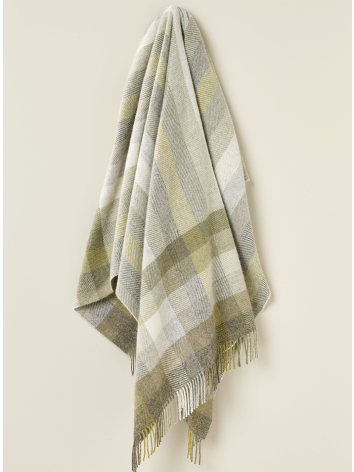 Woodale Design Pure New Wool Throw In Olive.